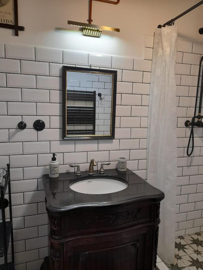 Apartment Zlata Leta - Apartmanovy Dum